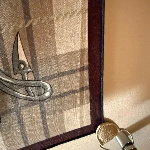 100% Authentic Hermès Cheval Punk 100 Cashmere Silk Scarf Daiske 100cm Carré H - Picture 14 of 16